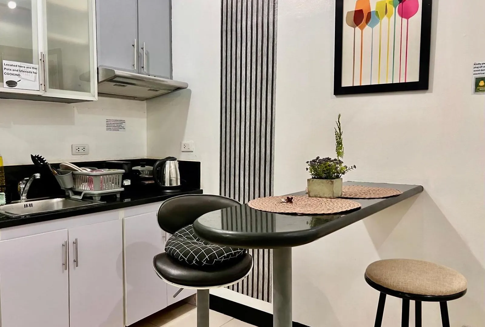 Hotel Bgc Mckinley City Center Apartments - Global City Manila
